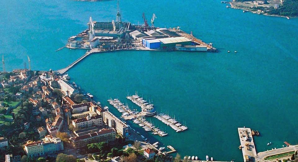 Van transport Belgrade - Pula 20 Pula Aerial View